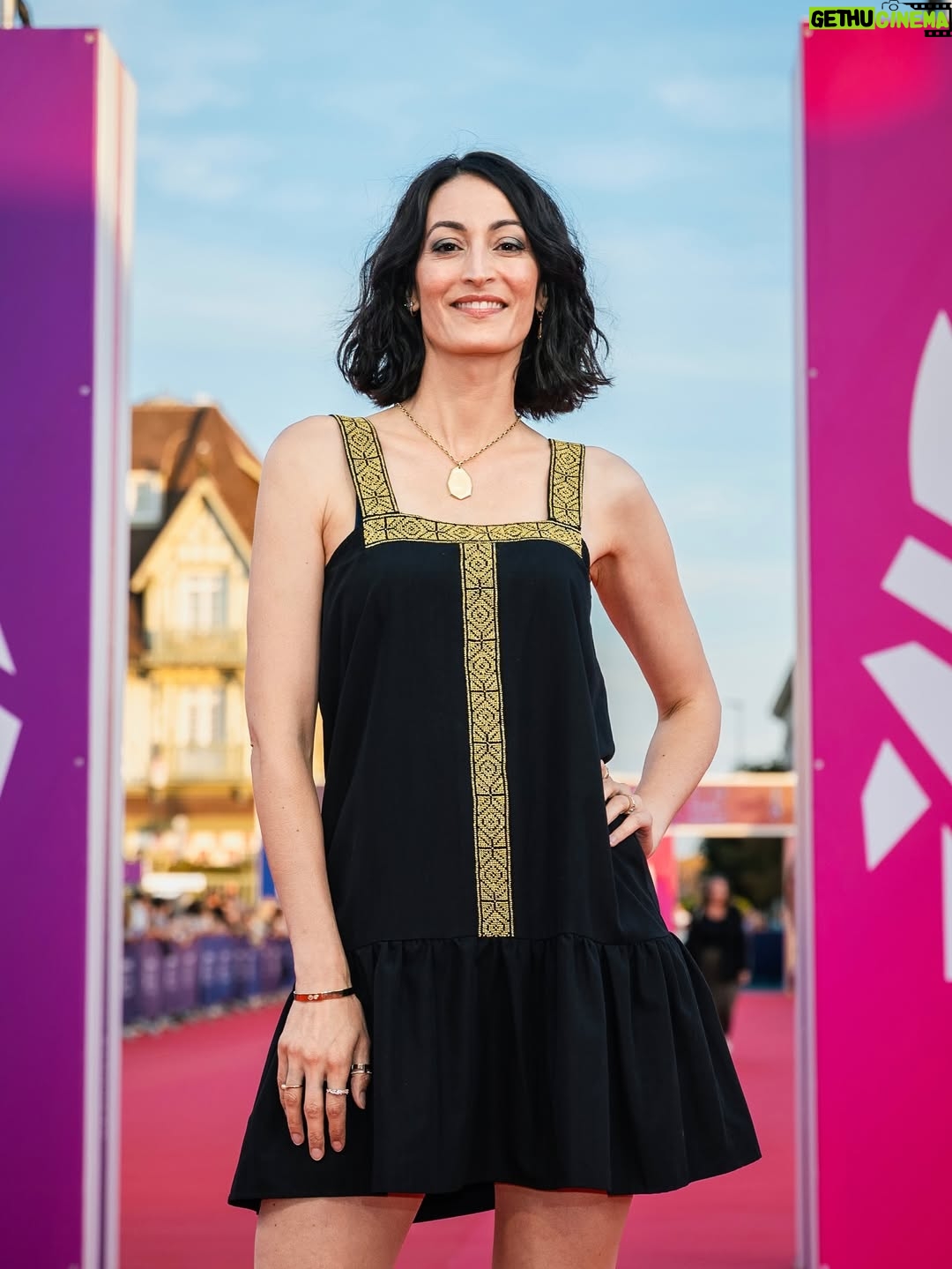 Laëtitia Eïdo - 1.6K Likes - ☀️ Last Day! Thank you @festivaldedeauville @ahesbert @almogcohenpaz, Belen, Geoffrey for this amazing international movie program & much love to @henryolivierhair for the hair cut! and to @johnnollet @alexlagardere for the beautiful #hair, @elsalea at @christianlouboutin for these incredible #boots omg!, @miriam_givon @twoneighbors for the dress, @paulette_a_bicyclette for the #ring & @pascaline_rey_artiste @demaarseparis for the necklace, and @lenormandy.barriere for hosting us! @galafr @saywho 🎥💥 And so nice meeting other beautiful artists like @arnaudvalois @aloisesauvage @iambilalhassani @doschlaetitia @florenceloiretcaille @charlottegabris, many more and my dear @ava_cahen, et enfin the queen @golfarahani ----> What do you think of this style? Let me know in the comments! 💋
Photos -> @_camilla.canalini_ & @francoisdurand_photography