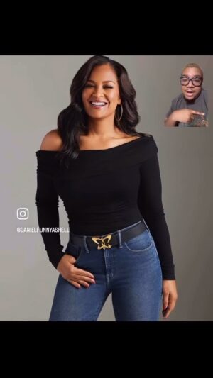 Laila Ali Instagram - #throwbackthursday I love the compilation @danielfunnyashell 
Thanks for the love!😂🥰🥊

#LailaAli #SheBeeStingin #WomensBoxing #Boxing