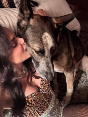 Lana Parrilla Instagram - He’s always a little sore when I leave… but he eventually comes around 😤🐶💋🥰