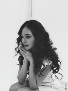 Actress Lapassalan Jiravechsoontornkul HD Photos and Wallpapers September 2025