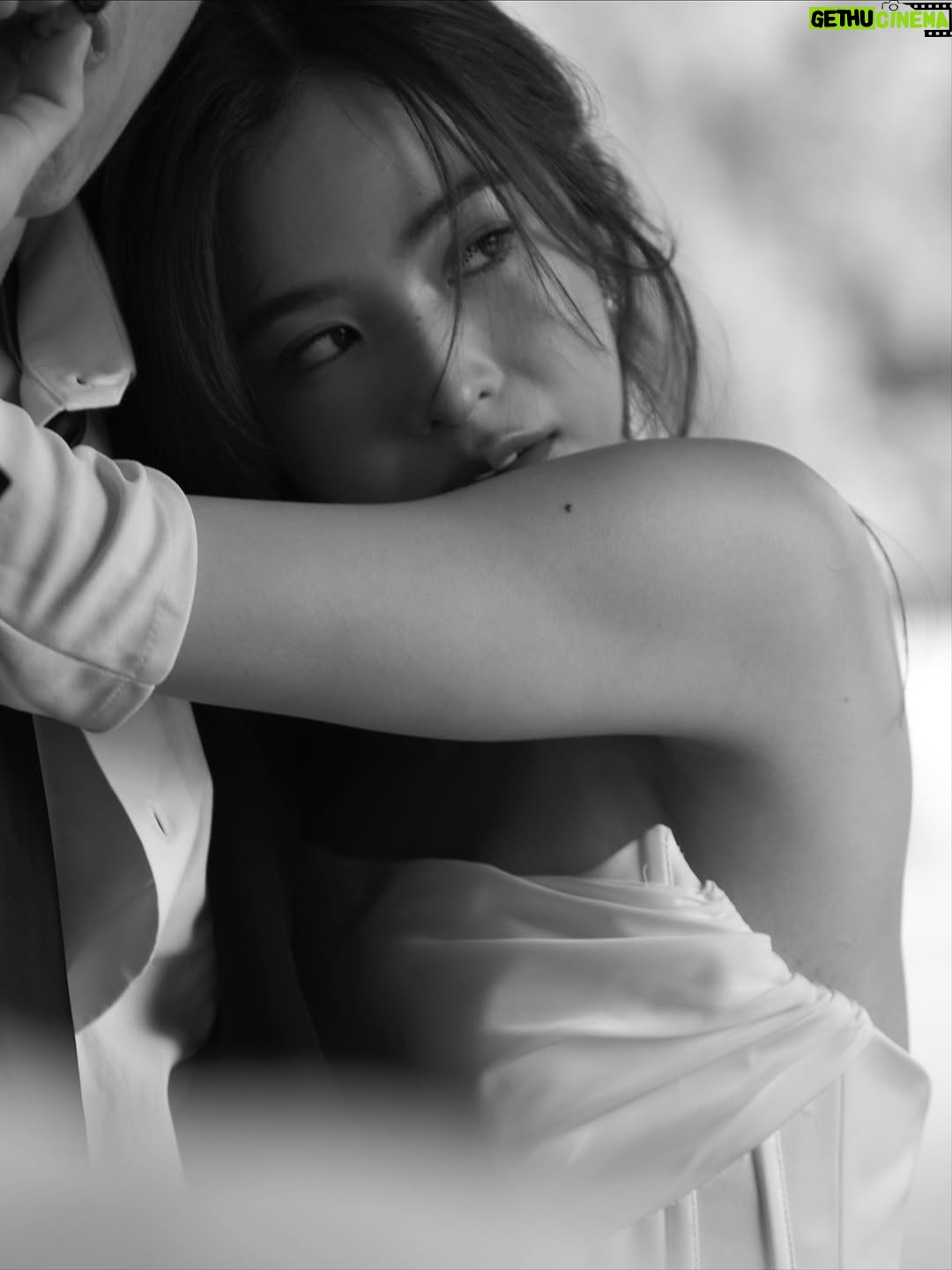 Lapassalan Jiravechsoontornkul - 212.4K Likes - Two souls, one ride. Til the end of the road🤘🏼🖤
Venue : @lachapellebangkok 
Photographer : @tadavarich @kpetlada 
Dress : @sretsisofficial @giftratree_studio @phachas.bridal 
@goldengoose 
Stylist : @allybunnyruth 
Make up & Hair : @puffpoy & @teethory
Accessories: @kavantsharart @_pattaraphan_