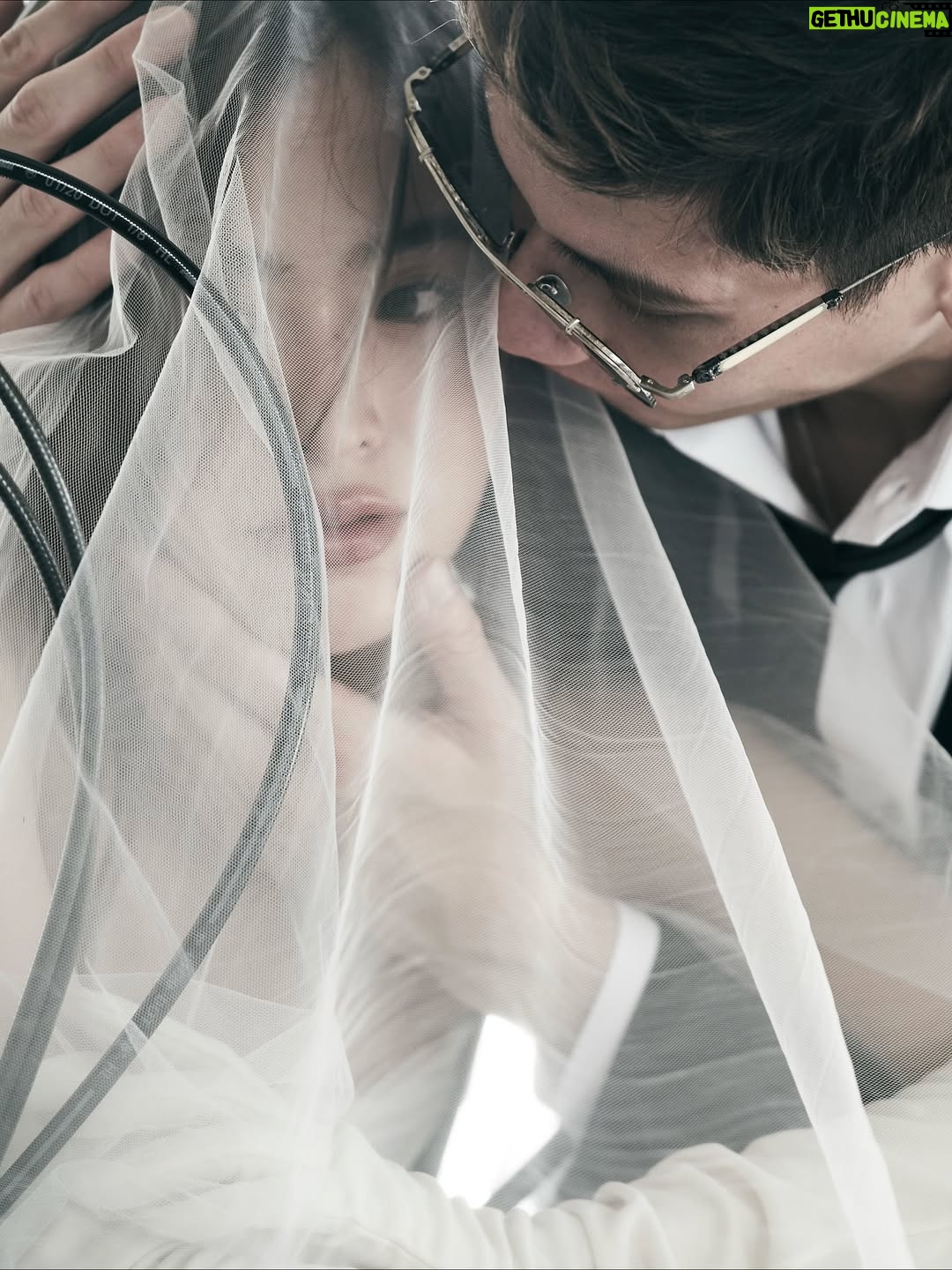 Lapassalan Jiravechsoontornkul - 212.4K Likes - Two souls, one ride. Til the end of the road🤘🏼🖤
Venue : @lachapellebangkok 
Photographer : @tadavarich @kpetlada 
Dress : @sretsisofficial @giftratree_studio @phachas.bridal 
@goldengoose 
Stylist : @allybunnyruth 
Make up & Hair : @puffpoy & @teethory
Accessories: @kavantsharart @_pattaraphan_