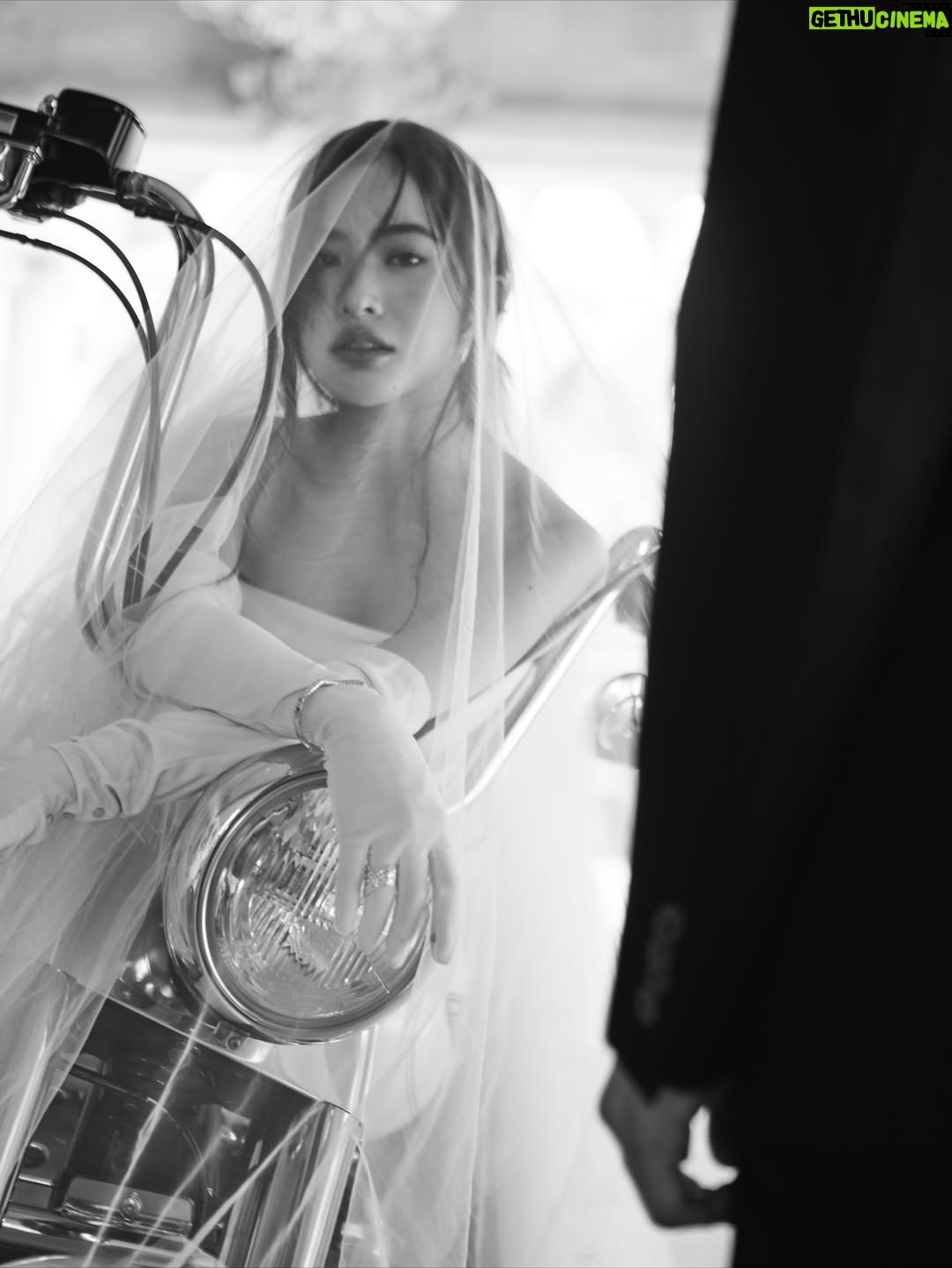 Lapassalan Jiravechsoontornkul - 212.4K Likes - Two souls, one ride. Til the end of the road🤘🏼🖤
Venue : @lachapellebangkok 
Photographer : @tadavarich @kpetlada 
Dress : @sretsisofficial @giftratree_studio @phachas.bridal 
@goldengoose 
Stylist : @allybunnyruth 
Make up & Hair : @puffpoy & @teethory
Accessories: @kavantsharart @_pattaraphan_