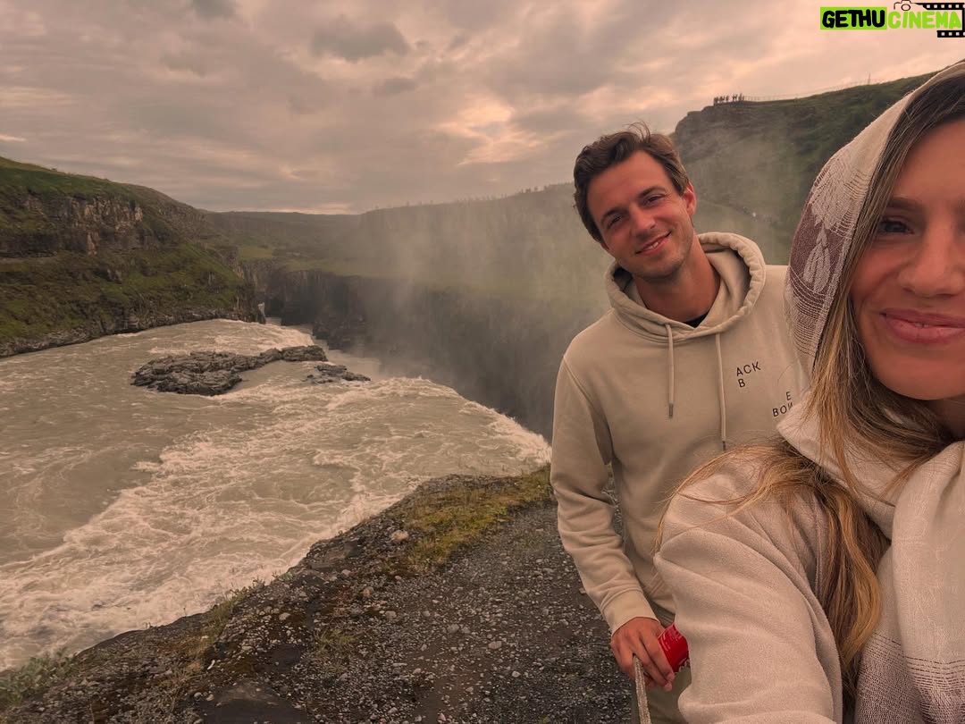 Lara Pictet - 16.4K Likes - If the last two months were a movie, they’d be on x2 speed ❄️⛰️🍷💃