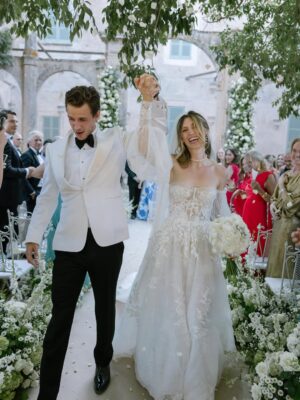 Lara Pictet Instagram - Lara & Dorian driving off towards cocktail hour. 
What a weekend this incredible wedding was. I am ready to do it all again @lara_pictet & @doriandv 

Planner @mc.eventplanner 
Videographer @madeinvideo 
Brides dress @bertabridal 
Styling & design @enesenciadesigns