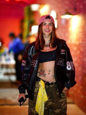 Lary Bottino Instagram - foi chic @thetownfestival 🔥 ph: @dioriofotografias