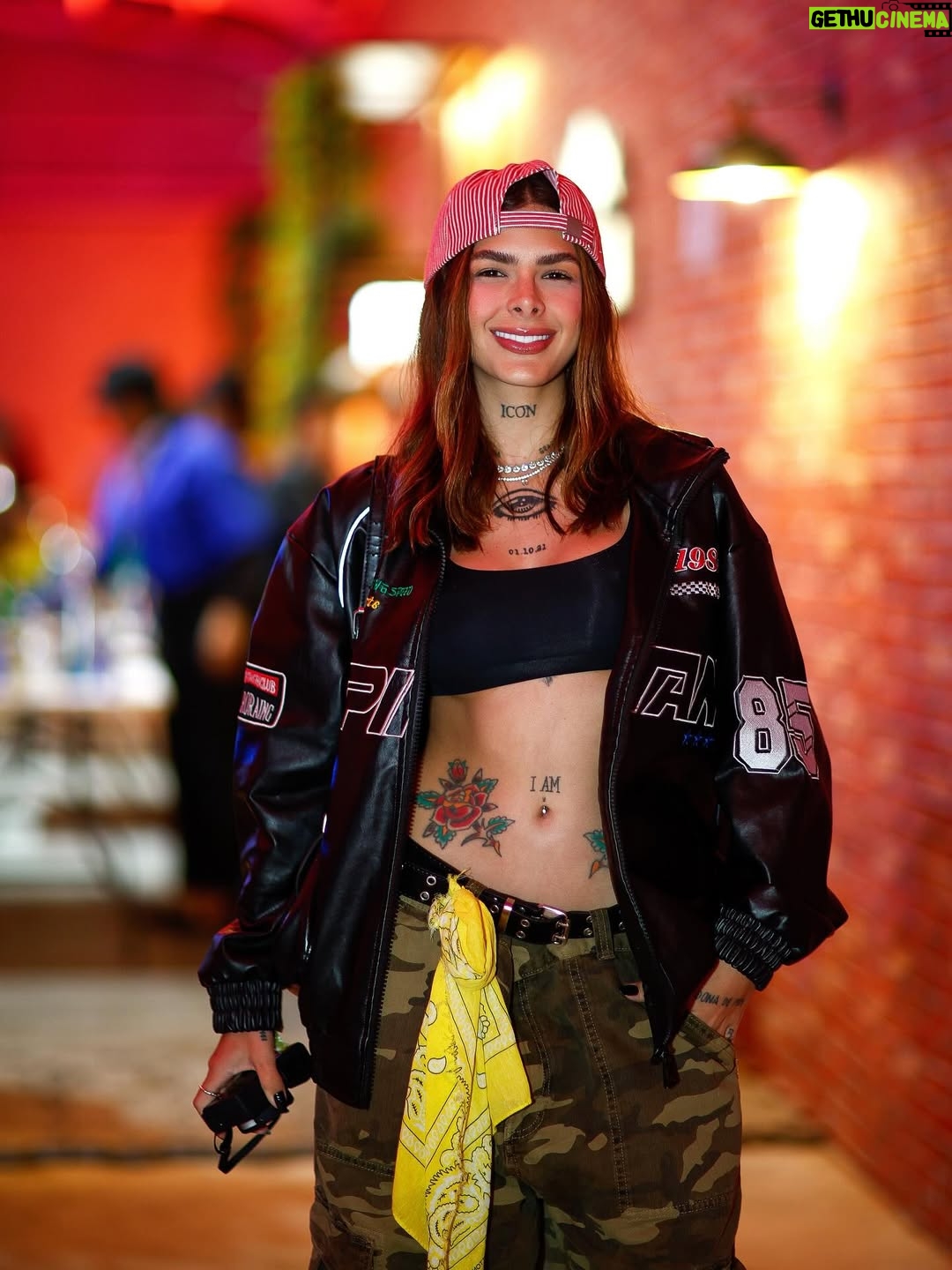 Lary Bottino - 1.3K Likes - foi chic @thetownfestival 🔥 ph: @dioriofotografias