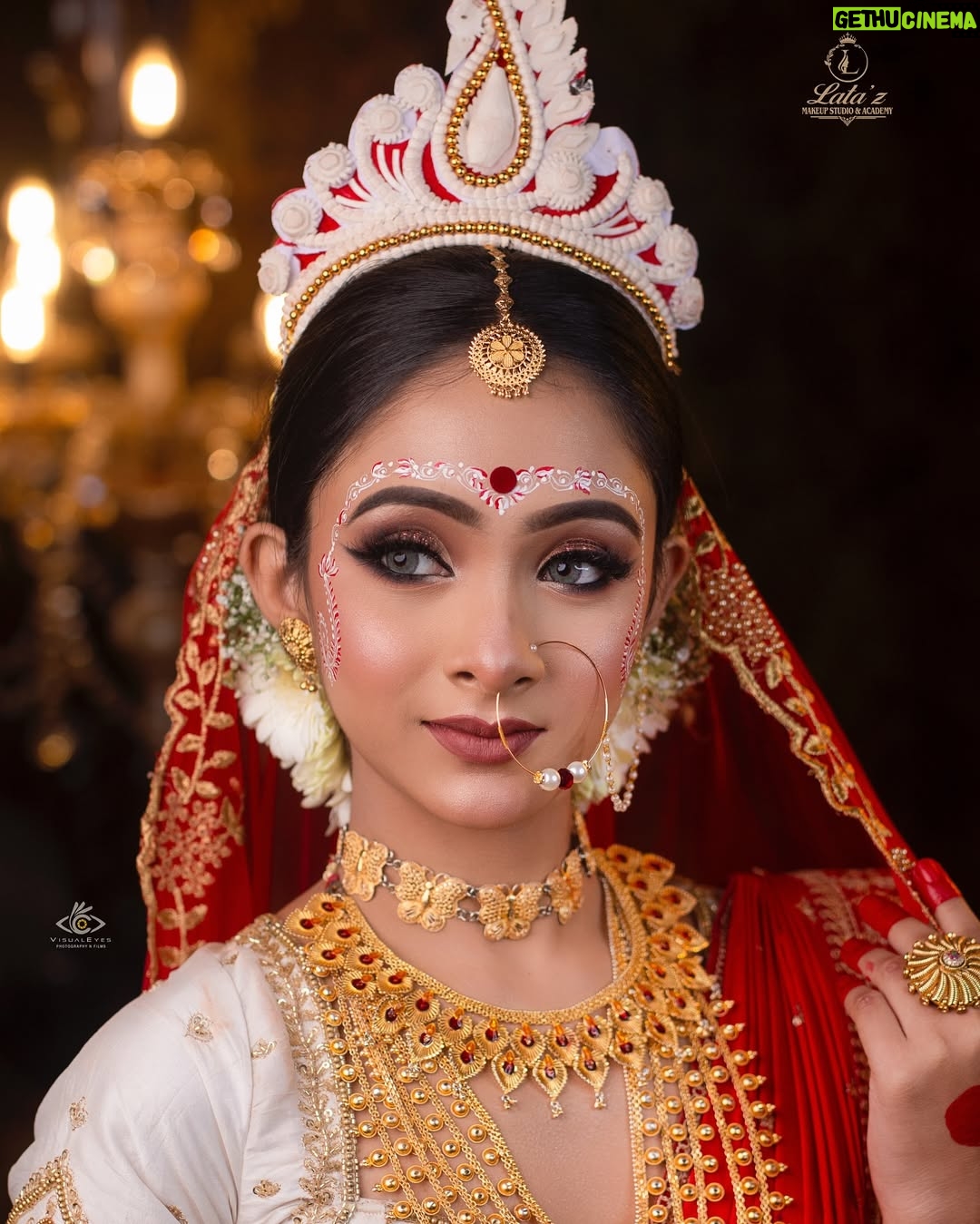 Lata Barman - 331 Likes - || ন ব ব ধূ ||

.
Join Our First Bridal Master Class
For More Details WhatsApp 91 73188 27477‬

.
PC- @visualeyes.official 
Kolka- @nehasaha_2002 
Face- @rickta_sarkar_ 
Dress& Jewellery- @noor.dress.slg 

#makeup #bridalmakeup #bengalibride #bengalimakeup #makeupartist #bridalmakeupartist #bengali