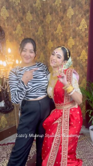Lata Barman Instagram - Shoot Day ❤️
#makeupartist #makeup #makeuplover #bridalmakeup #bengalimakeup #reels #bengalibride #bridal #viralreels