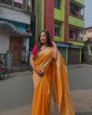 Lata Barman Instagram - Haldi💛
.
#weeding #haldiceremony #haldillook #bengaliwedding #bengali #reels #feelitreelit #reelitfeelit❤️❤️