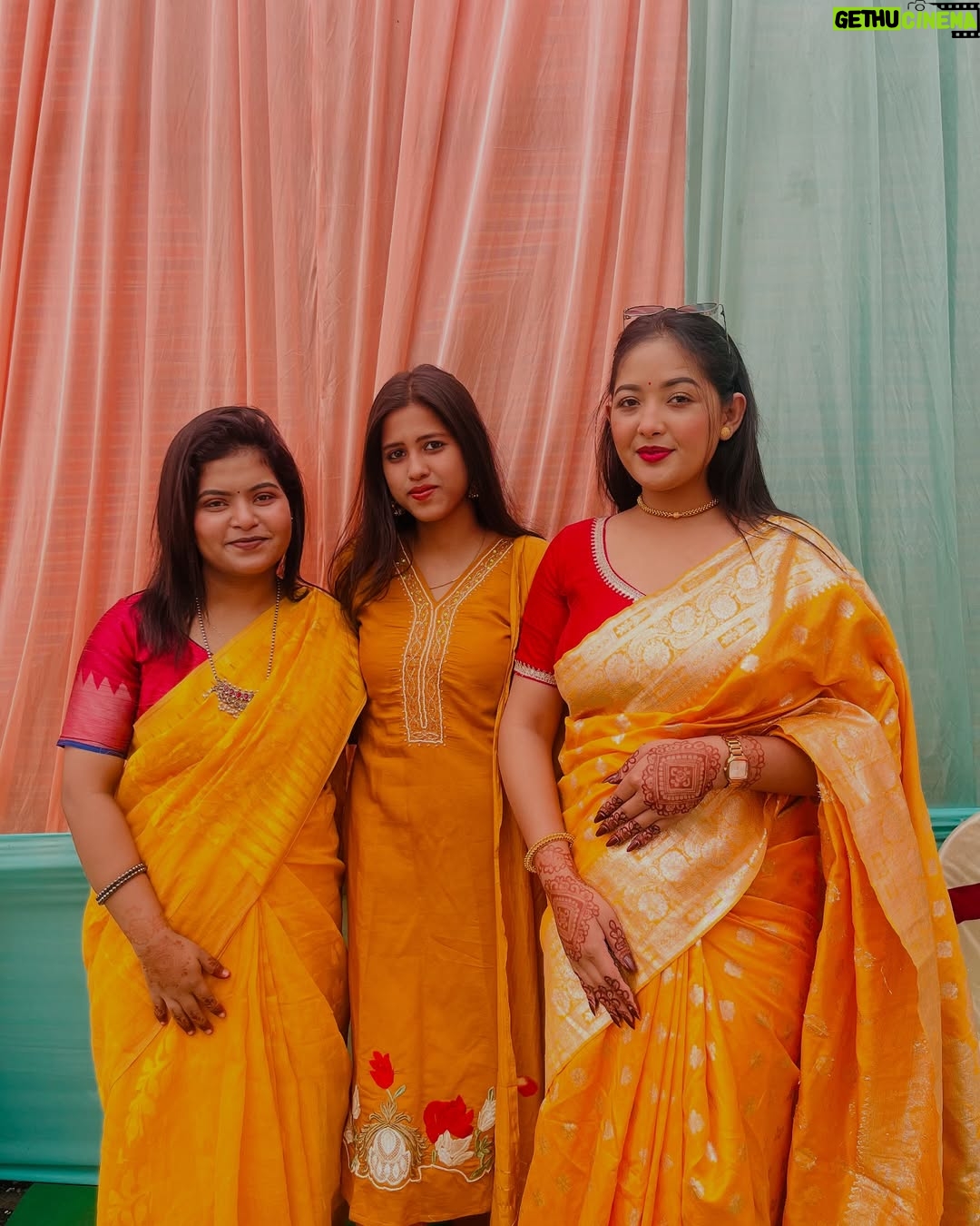 Lata Barman - 411 Likes - Haldi💛

.
#weeding  #haldiceremony #haldillook #bengaliwedding #bengali #reels #feelitreelit #reelitfeelit❤️❤️