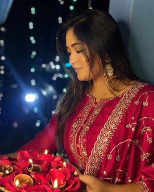 Lata Barman Instagram - Happy Diwali❤️/শুভ দীপাবলি❤️