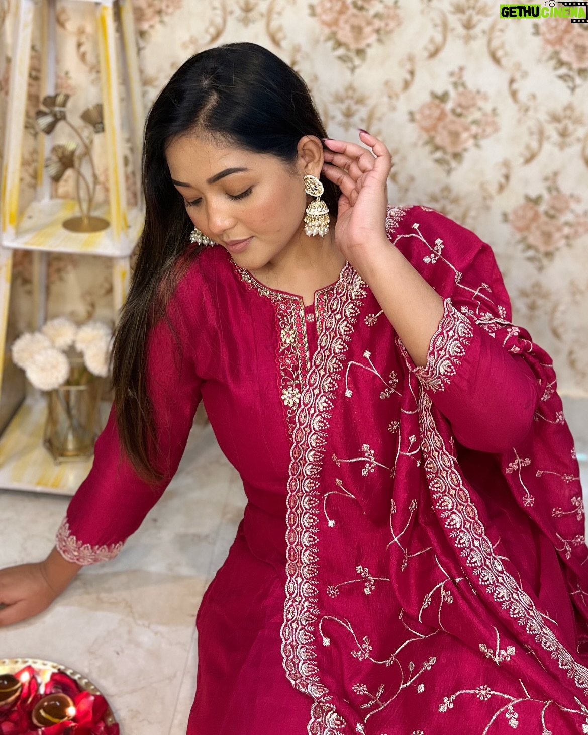 Lata Barman - 758 Likes - Happy Diwali❤️/শুভ দীপাবলি❤️