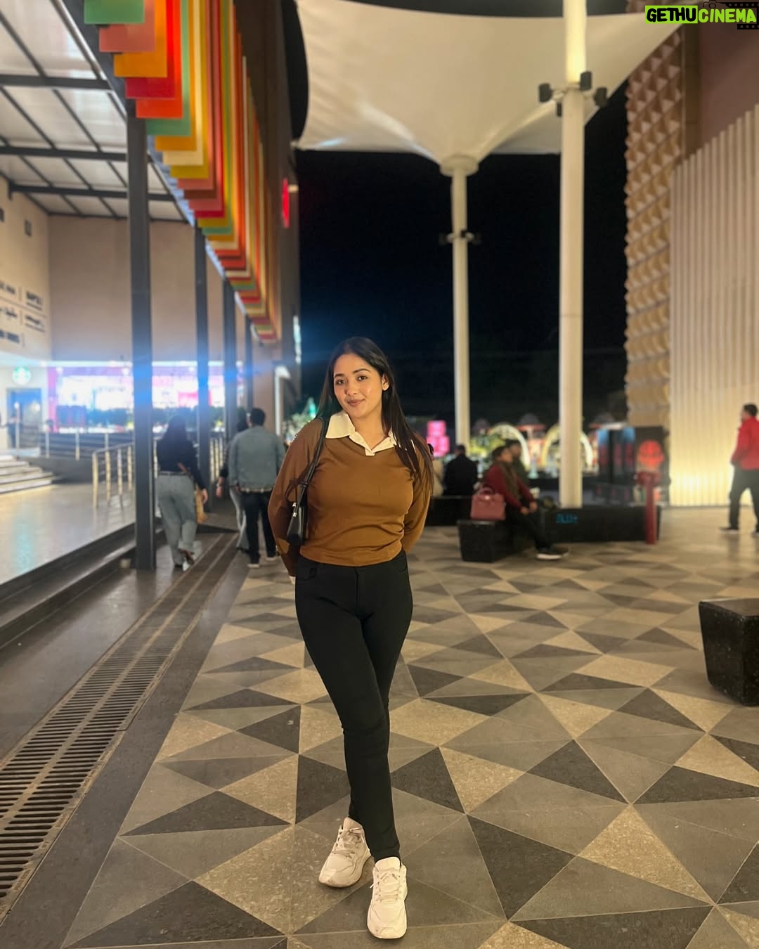 Lata Barman - 659 Likes - ✨🧿