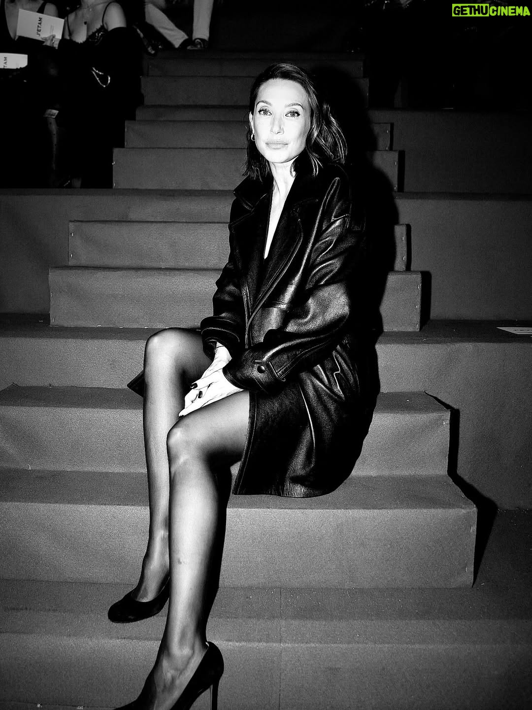 Laura Smet - 4.5K Likes - Merci @etam 🤍