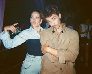 Laura Tesoro Instagram - One last dump before tonight’s season finale @vtm.be 🌊