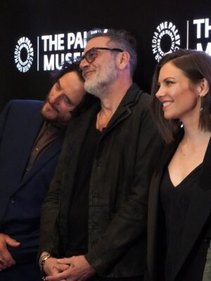 Lauren Cohan Instagram - The #DeadCity cast and crew pulled up to the @paleycenter carpet in style—next up, Season 2. 

Don’t miss the premiere THIS SUNDAY, exclusively on AMC & AMC .