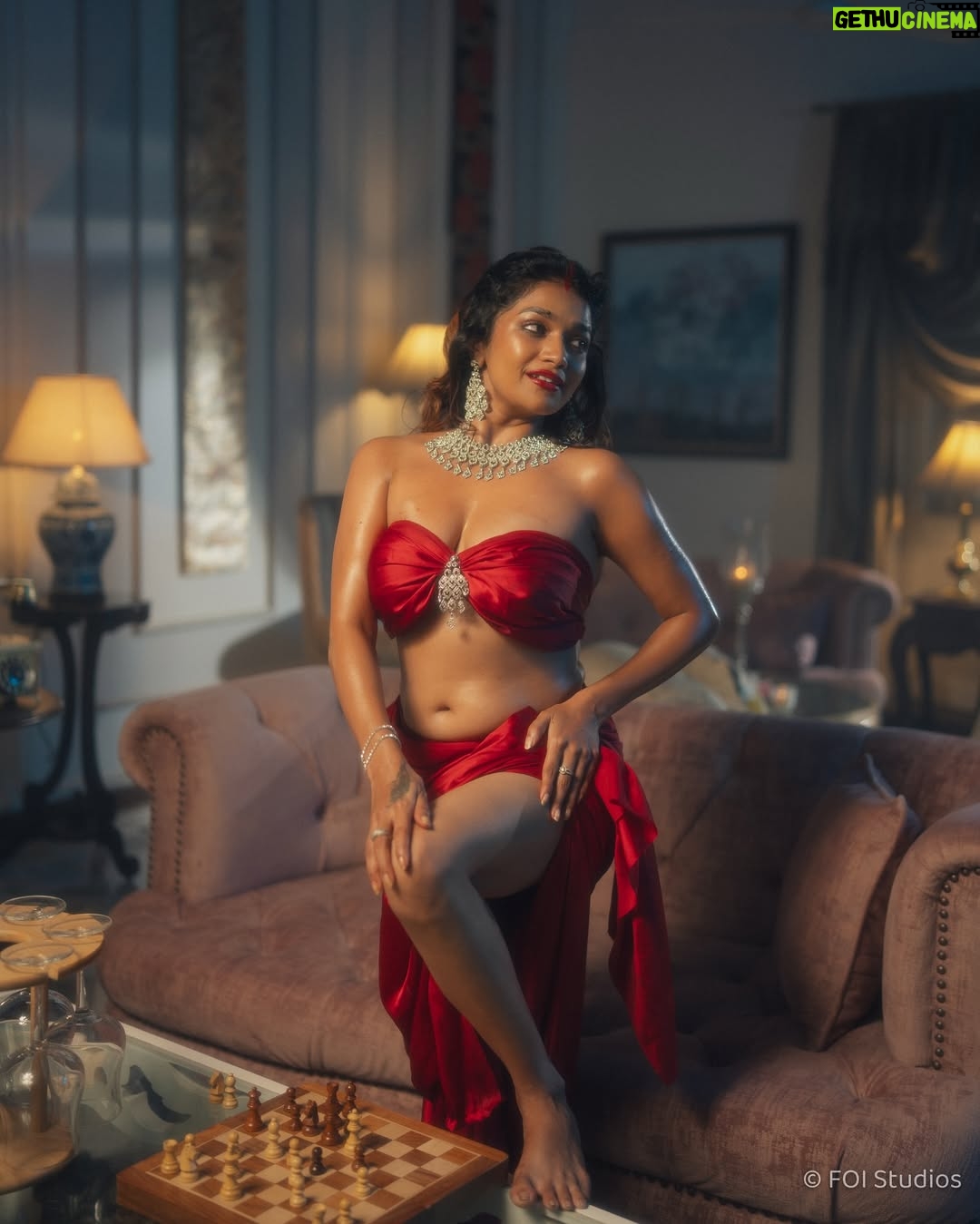 Lavanya Manickam - 15.9K Likes - - Lavanya Manickam | September 2025

Makeup & dripping by : @the.joyeeta 
Team: @m.sourav_m @deepak.dhn @_candy.ms @viewfinder.akash @bantisingh0212 

#teamfoi #foiphoto #foimagazine