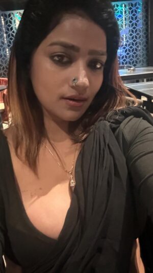 Lavanya Manickam Instagram - ❤️💃🏻...
#lavanyamanickam #trending #reels #viral #post #instagram #fyp