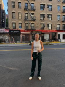 Actress Leah Williamson HD Photos and Wallpapers August 2025