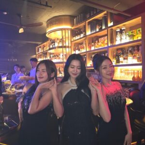 Lee Eun-saem Instagram - 백제나 김혜인한테 왜그랬어 ? 설명해.