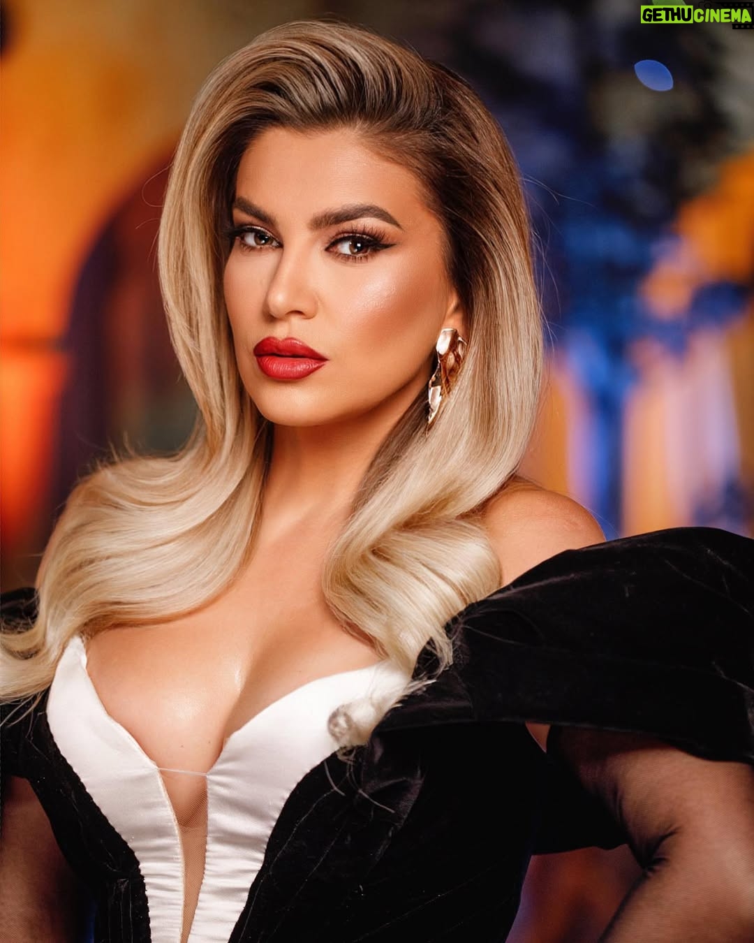 Leonora Jakupi - 8.2K Likes - 💝