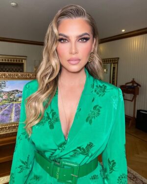 Leonora Jakupi Instagram -
