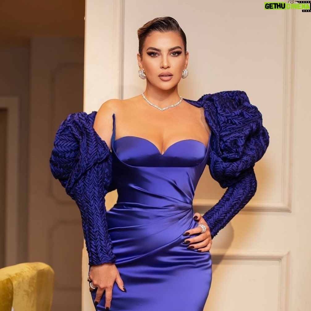 Leonora Jakupi - 8.8K Likes - 