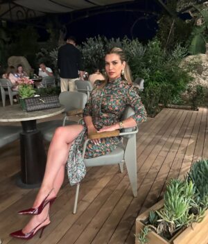 Leonora Jakupi Instagram -