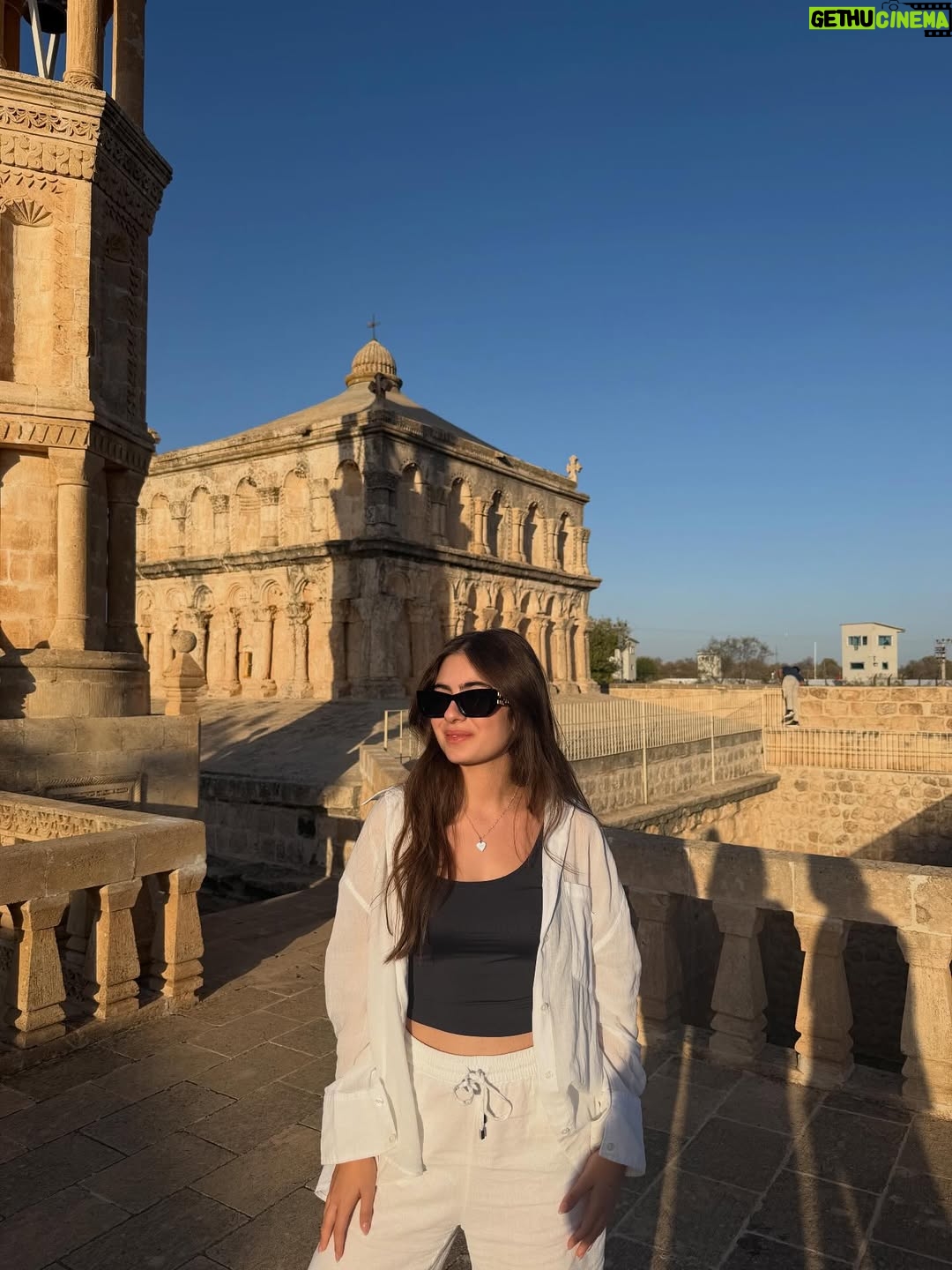 Leya Kırşan - 248.7K Likes - Mardin dumpp🌟