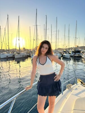 Leya Kırşan Instagram - 🌊🧜🏼‍♀️