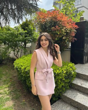 Leya Kırşan Instagram - I’m in my pink era🎀
