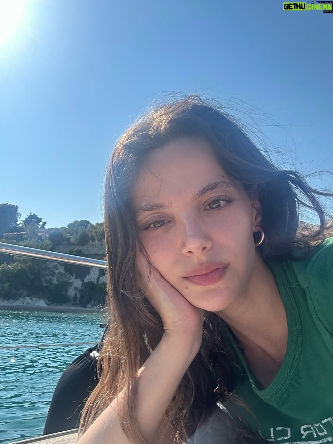 Leyla Tanlar - 96K Likes - 