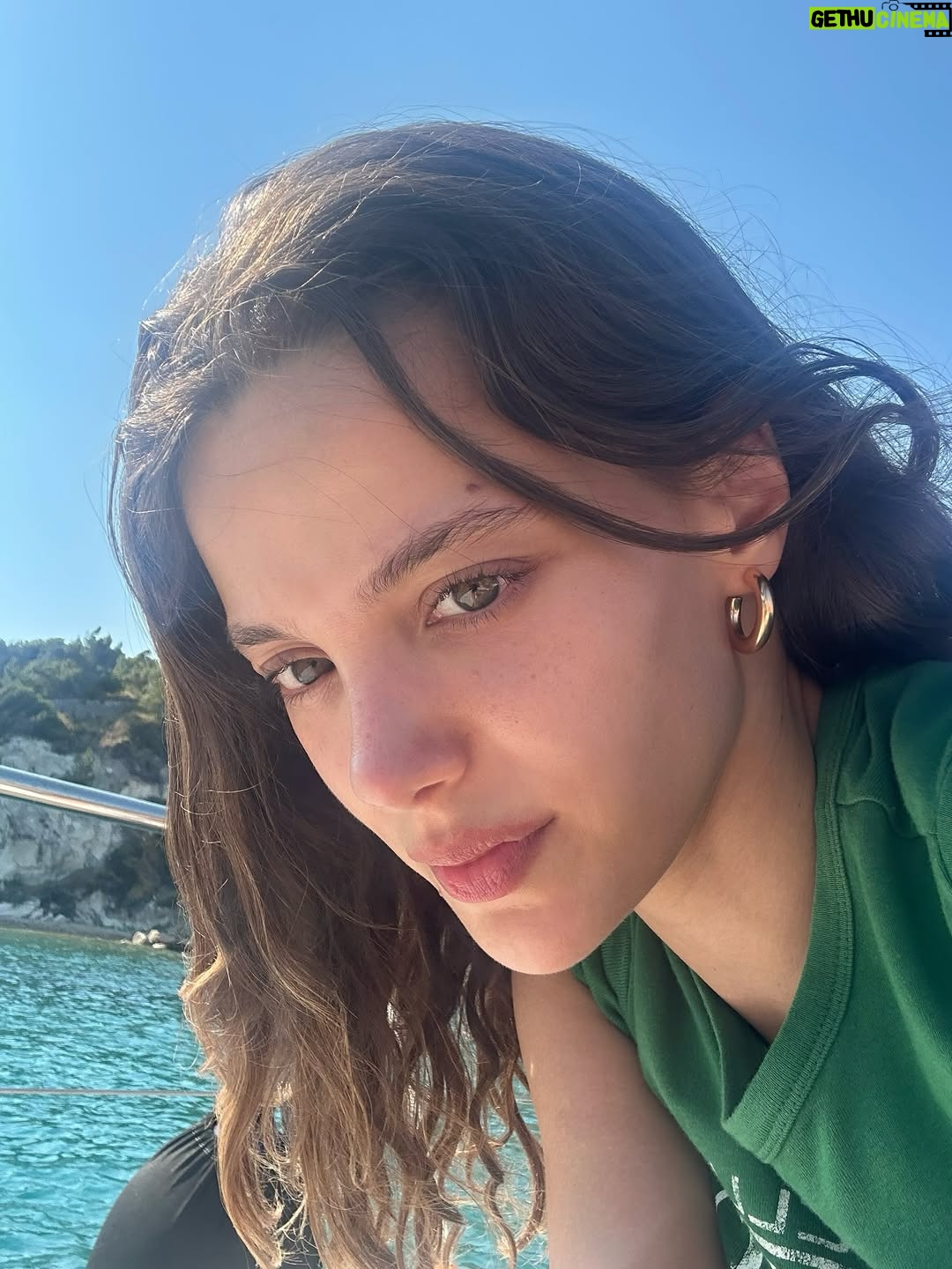Leyla Tanlar - 96K Likes - 