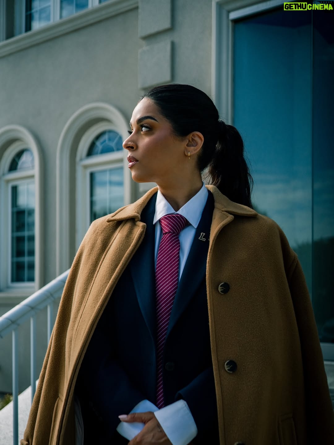 Lilly Singh - 353.2K Likes - I am Dr. Singh 👩🏽‍⚕️👩🏽‍🎓

Words can’t even begin to describe what an immense honour it is to receive a doctorate from my very own @yorkuniversity. I’m truly having a hard time processing it.

When I started my career in entertainment, I was terrified. Terrified of whether I’d make something of myself… and even more terrified of whether I’d make my parents proud. We’ve all heard the stereotype about Brown parents wanting their kids to be a doctor, lawyer, or engineer, and let’s be honest, it’s usually true. But that’s because, to them, those paths represented stability. And at the end of the day, all parents really want is for their kids to be safe and able to make a living.

I went against the grain in every possible way. But the universe has a wild sense of humour… because somehow, this path led me to bring home a PhD after all.

I’m so grateful I could give them this moment after everything they’ve given me.

God is great 🙏🏽

When you see me on the streets, please refer to me as Dr. Daddy Singh.