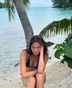 Actress Lily Chee HD Photos and Wallpapers October 2025