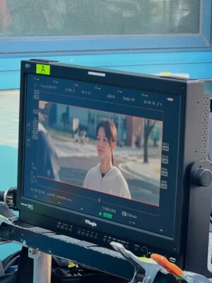 Lim Se-mi Instagram - 오늘도 트라이 하는데 🫶🏿