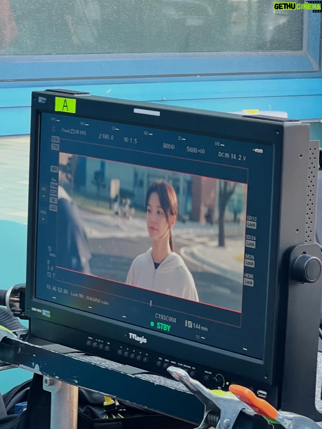 Lim Se-mi - 226.1K Likes - 오늘도 트라이 하는데 🫶🏿