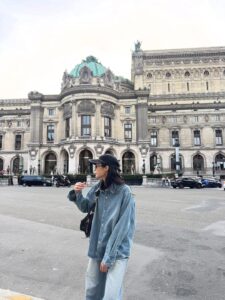 Actress LingLing Sirilak Kwong HD Photos and Wallpapers October 2025