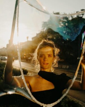 Liv Lisa Fries Instagram - 📸 @karolinklueppel 🧡