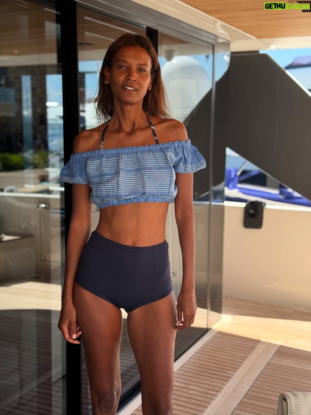 Liya Kebede - 4.5K Likes - 🌊 🌞 🌴 @lemlemofficial