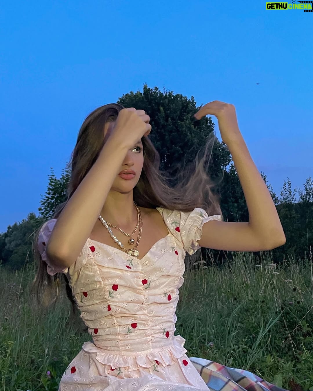 Liza Anokhina - 386K Likes - 