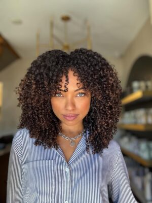 Logan Browning Instagram - 👩🏽‍🦱 ✂️ 🦁 

thank you @hairbyreema 🙌🏽🙌🏽🙌🏽