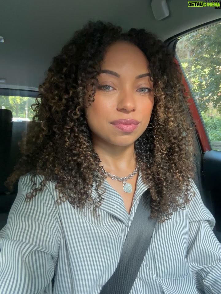 Logan Browning - 32.1K Likes - 👩🏽‍🦱 ✂️ 🦁 

thank you @hairbyreema 🙌🏽🙌🏽🙌🏽