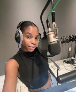 Actress London Hughes HD Photos and Wallpapers August 2025