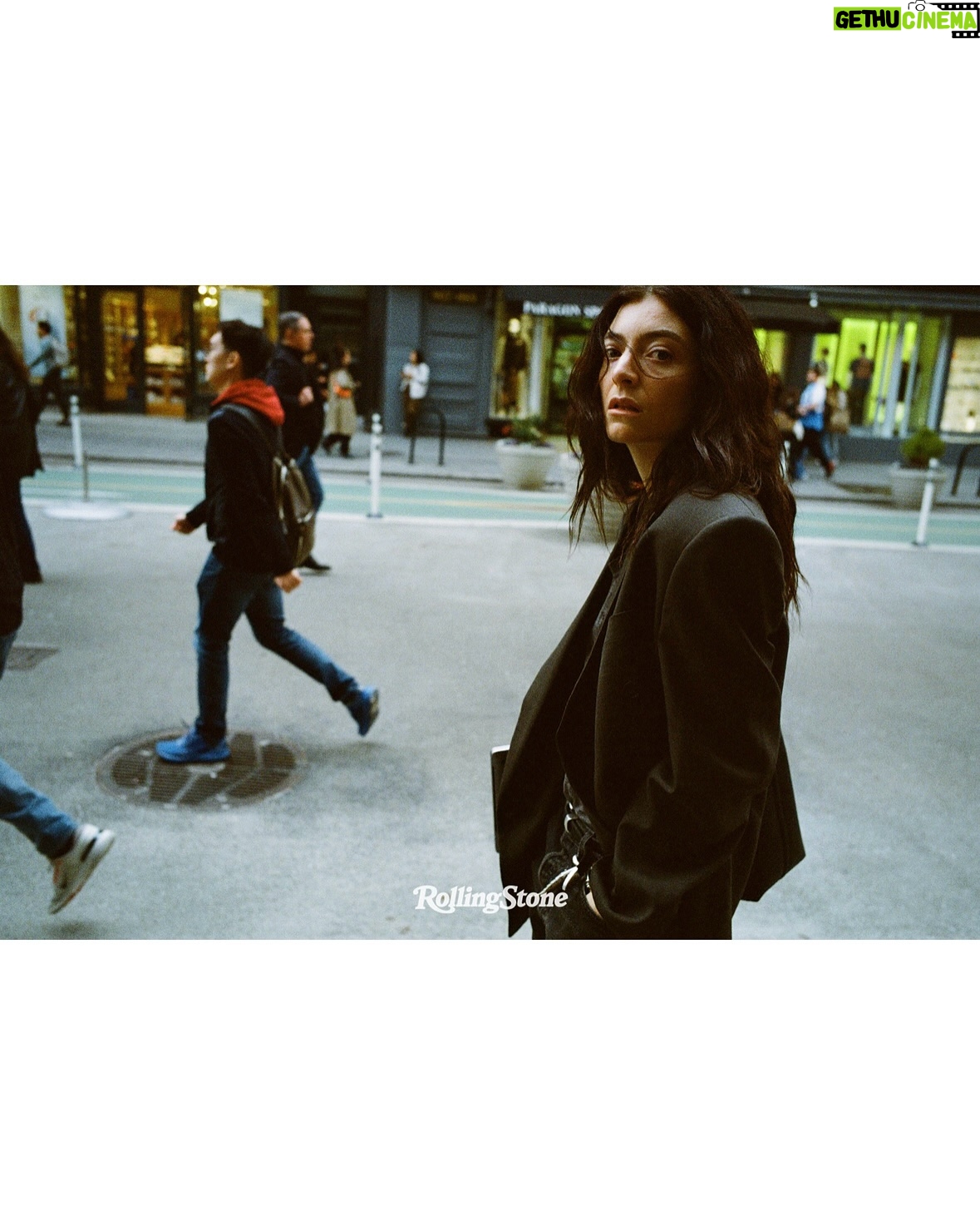 Lorde - 533K Likes - Me for Rolling Stone, shot by one of my best friends, Theo Wenner. This is soooo special to me. Theo has an incredible way of seeing into people, he calls me the hawk lol but I often feel like he’s the one seeing me far clearer than I see myself. In his photos and this beautiful story by Brittany Spanos I recognise the young bean I am right at this moment and I love her and am proud of her. It’s beyond an honour to be on a cover like Rolling Stone’s when it feels this textured and true. Thank you so much