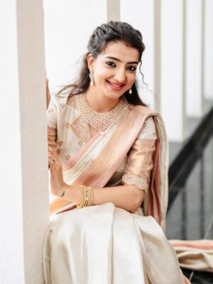 Loveleen Kaur Sasan Instagram - Vanakkam🌸