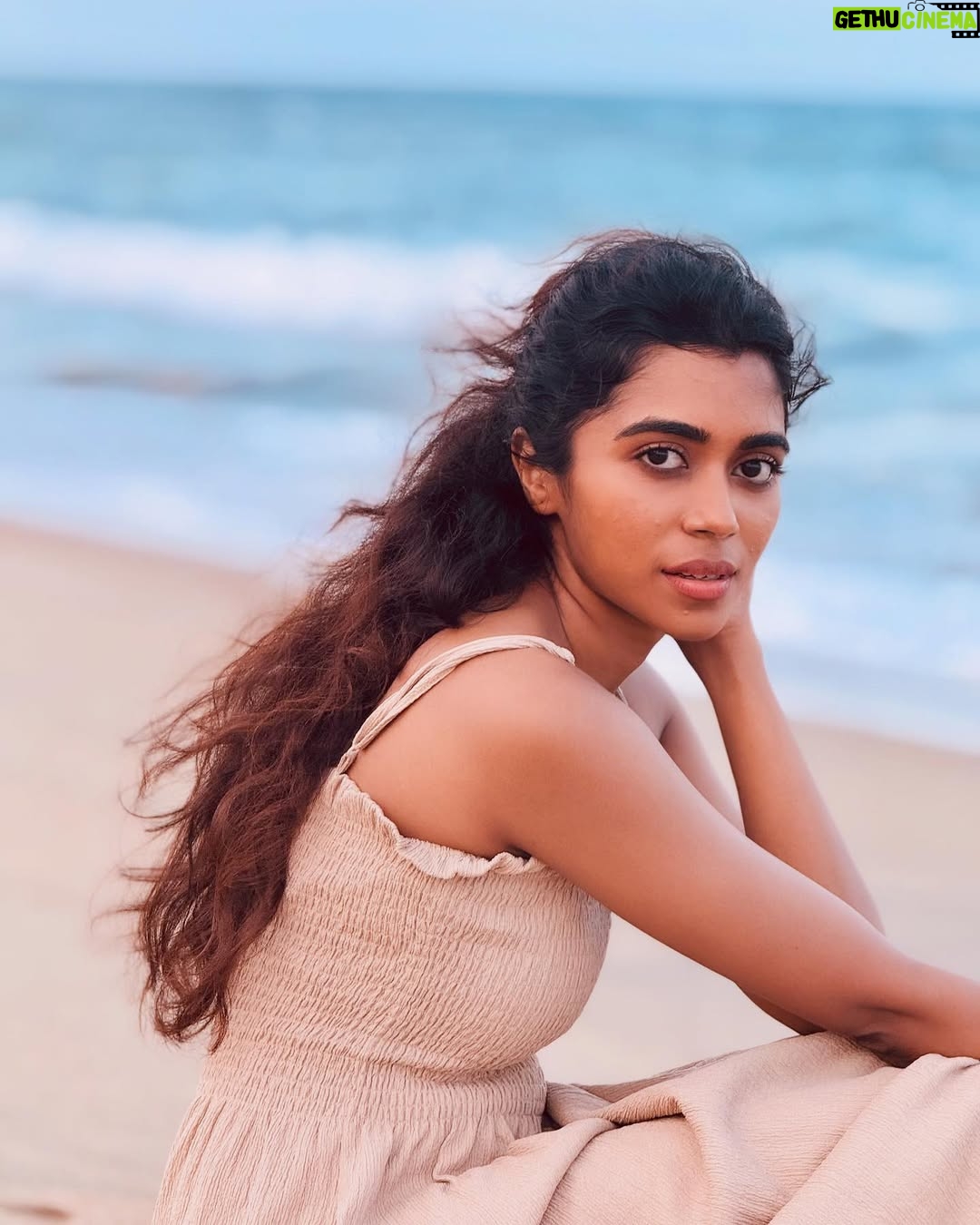 Lovelyn Chandrasekhar - 3.6K Likes - 🐚 🌊

📸: @namritha.mv