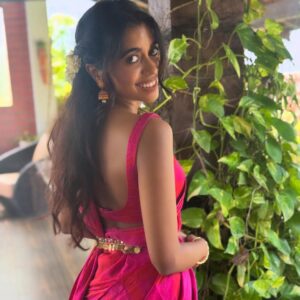 Actress Lovelyn Chandrasekhar HD Photos and Wallpapers January 2026
