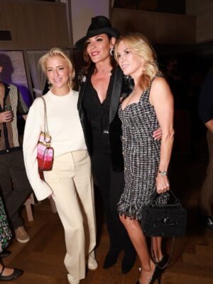 Luann de Lesseps Instagram - Sirius good times with the OGās šCongratulations @radioandyinsta on 10 years! š āØ
#RHONY